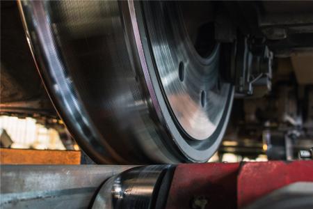 簡論合成閘瓦對車輛輪轂的影響