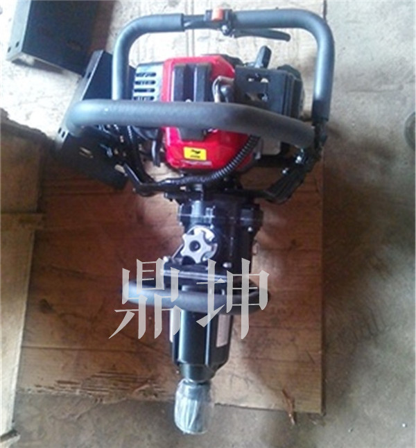 NLB-500型手提式內燃螺栓扳手