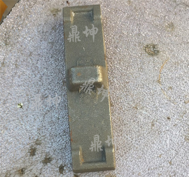 車輛中磷鑄鐵閘瓦（凹）