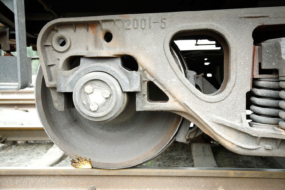 鐵路貨車閘瓦運(yùn)用質(zhì)量的調(diào)查及建議