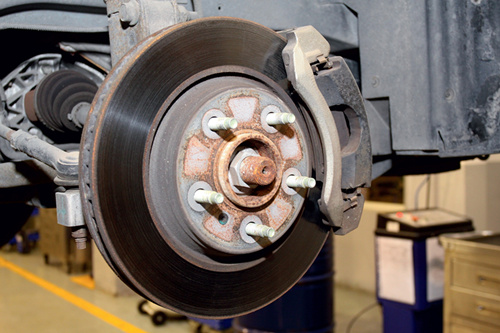 高速列車下，閘瓦制動的熱負荷問題