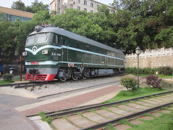 鑄鐵閘瓦與合成閘瓦的選用方法