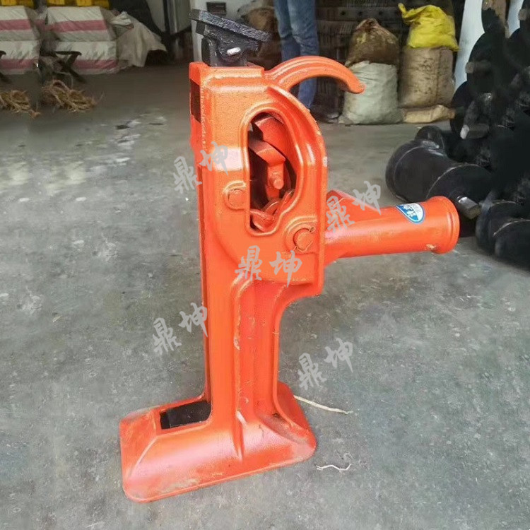 Y63-01型齒條式起道機