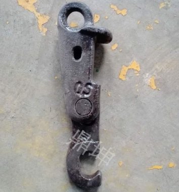 13號車鉤上鎖銷裝配（老式）