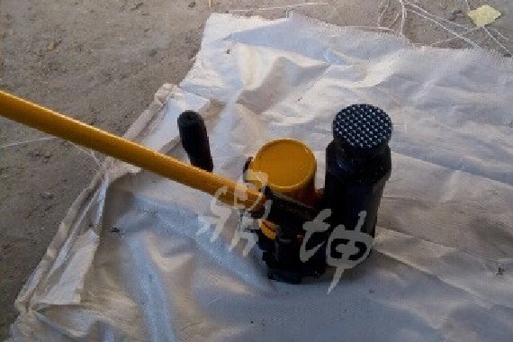 YFZ-250型液壓方枕器